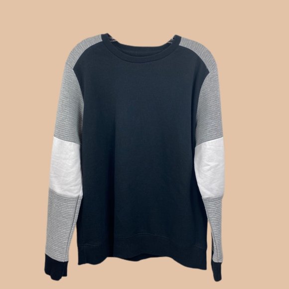 Forever 21 - Black/White/Grey Colorblock - Crewneck Sweater - Picture 1 of 5